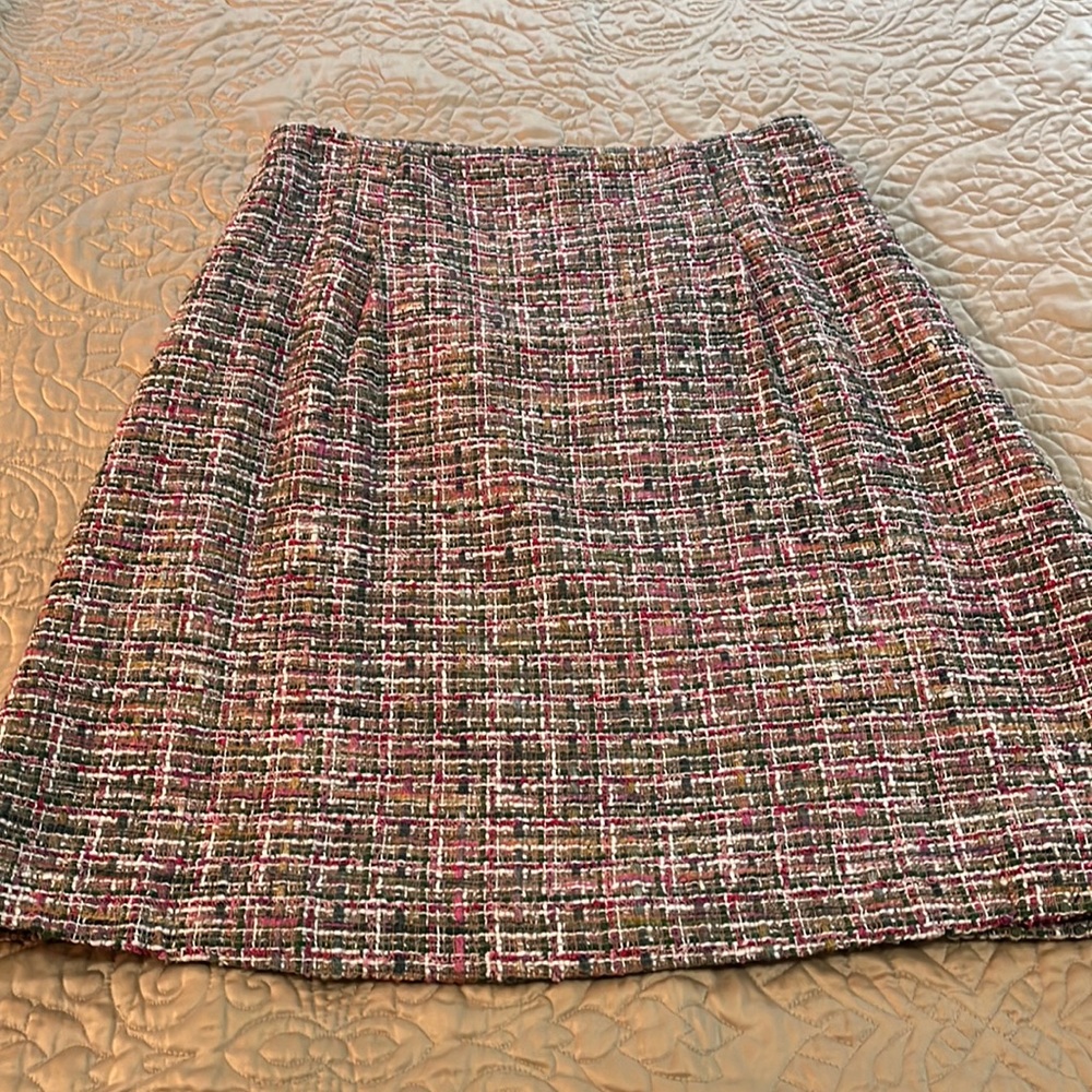 Doncaster lined skirt size 8